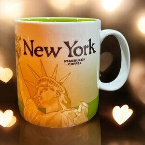 Starbucks 2009 New York City Global Icon Coffee Mug 16 oz Collector EUC